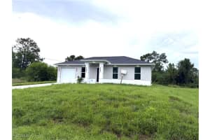 363 Hermosa Avenue, Lehigh Acres, FL 33974 - MLS#2025009619