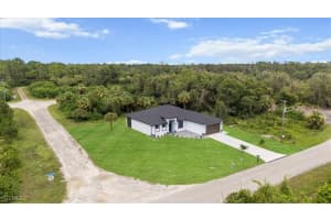 654 Wentworth Drive, Lehigh Acres, FL 33972 - MLS#2025009632