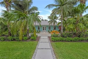 1245 Gasparilla Dr, Fort Myers
