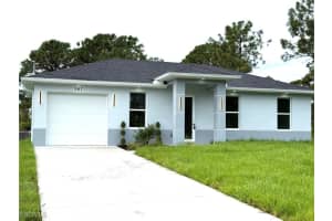 367 Hermosa Avenue, Lehigh Acres, FL 33974 - MLS#2025009646