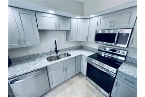 5205 Cedarbend Drive, Fort Myers, FL 33919 - MLS#2025009681