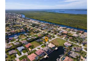 2827 33rd Street, Cape Coral, FL 33914 - MLS#2025009741