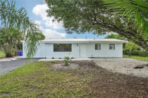 4345 Tufts Avenue, Fort Myers, FL 33901 - MLS#2025009752