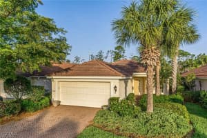 10082 Oakhurst Way, Fort Myers