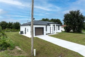 2804 73rd Street, Lehigh Acres, FL 33971 - MLS#2025009764