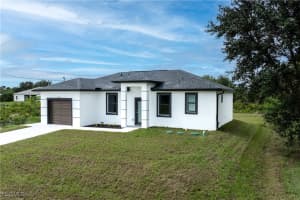 2804 73rd Street, Lehigh Acres, FL 33971 - MLS#2025009764