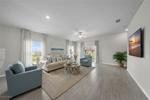 2112 4th Place, Cape Coral, FL 33909 - MLS#2025009765