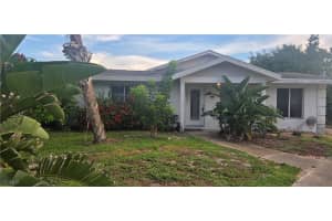 526 102nd Ave N, Naples