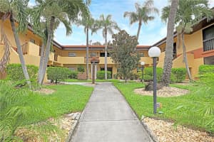 6120 Whiskey Creek Drive, Fort Myers, FL 33919 - MLS#2025009864