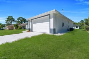2906 14th Street, Lehigh Acres, FL 33971 - MLS#2025009881