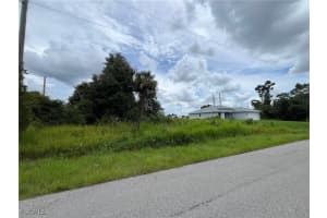  Maddock CIR, North Port, FL 34286 Sold 10/20/25