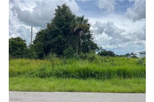  Maddock CIR, North Port, FL 34286 Sold 10/20/25