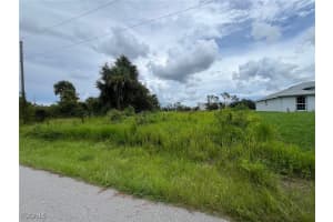  Maddock CIR, North Port, FL 34286 Sold 10/20/25