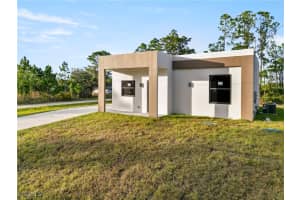 935 Panda Drive, Lehigh Acres, FL 33974 - MLS#2025009970