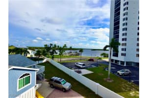 125 Gulfview Ave, Fort Myers Beach