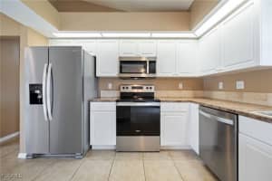 906 11th Place, Cape Coral, FL 33991 - MLS#2025010014