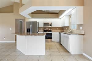 906 11th Place, Cape Coral, FL 33991 - MLS#2025010014