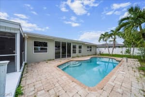 17042 Wayzata Court, North Fort Myers, FL 33917 - MLS#2025010020