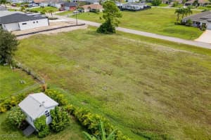 2726 19th Avenue, Cape Coral, FL 33993 Sold 10/14/25