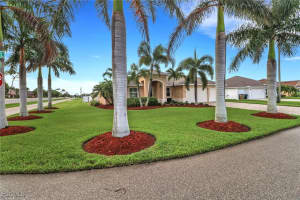 2013 19th Place, Cape Coral, FL 33991 - MLS#2025010074