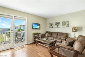 3336 Key Drive, North Fort Myers, FL 33903 - MLS#2025010228