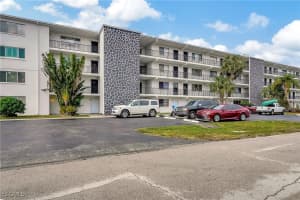 4906 Victoria Drive, Cape Coral, FL 33904 - MLS#2025010237