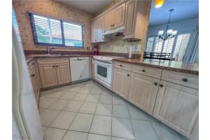 1426 Park Shore Circle, Fort Myers, FL 33901 - MLS#2025010246