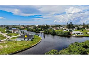 829 29th Avenue, Cape Coral, FL 33993 - MLS#2025010305