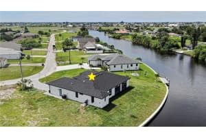 829 29th Avenue, Cape Coral, FL 33993 - MLS#2025010305