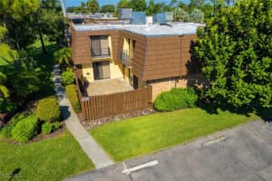 1607 Park Meadows Drive, Fort Myers, FL 33907 - MLS#2025010337