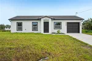 2516 38th Street, Lehigh Acres, FL 33976 - MLS#2025010408