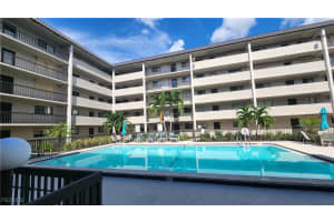 2121 Collier Ave 107, Fort Myers