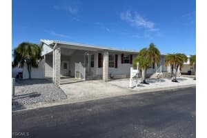 5521 Adam Drive, North Fort Myers, FL 33917 - MLS#2025010511