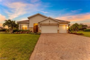 2071 Hickeys Creekside Drive, Alva, FL 33920 - MLS#2025010516