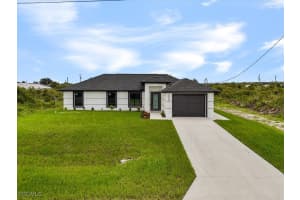 2906 68th Street, Lehigh Acres, FL 33971 - MLS#2025010536