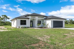 7716 14th Terrace, Labelle, FL 33935 - MLS#2025010558