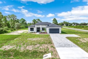 7716 14th Terrace, Labelle, FL 33935 - MLS#2025010558