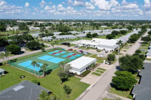 1295 Broadwater Drive, Fort Myers, FL 33919 - MLS#2025010583
