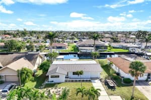 4827 3rd Avenue, Cape Coral, FL 33914 - MLS#2025010589