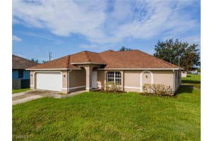 152 6th Avenue, Cape Coral, FL 33993 - MLS#2025010606