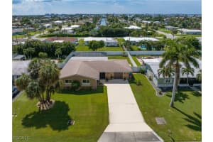 612 El Dorado Parkway, Cape Coral, FL 33904 - MLS#2025010613