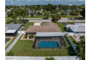 612 El Dorado Parkway, Cape Coral, FL 33904 - MLS#2025010613