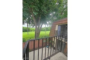 5249 Cedarbend Drive, Fort Myers, FL 33919 - MLS#2025010615