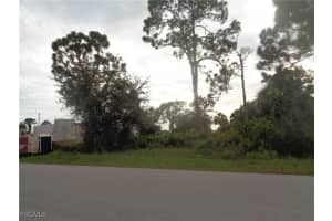 840 Naples Avenue, Lehigh Acres, FL 33974 - MLS#2025010619