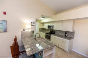 13621 Eagle Ridge Drive, Fort Myers, FL 33912 - MLS#2025010641