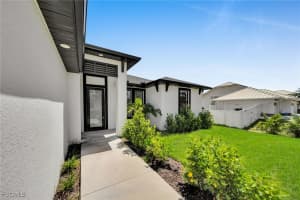 2105 9th Place, Cape Coral, FL 33909 - MLS#2025010645