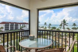 2445 Gulf Drive, Sanibel, FL 33957 - MLS#2025010664