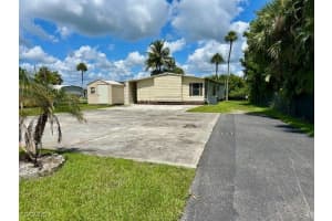 5558 Palm Beach Boulevard, Fort Myers, FL 33905 - MLS#2025010670