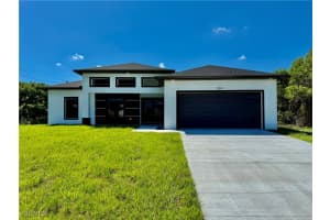 684 Kingsbury Street, Lehigh Acres, FL 33974 - MLS#2025010701