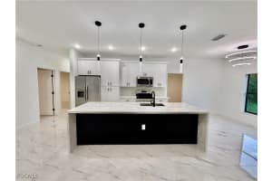 684 Kingsbury Street, Lehigh Acres, FL 33974 - MLS#2025010701